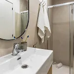 Apartament Monet, Con Terraza, Cuna Y Trona *