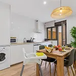 Monet, Con Terraza, Cuna Y Trona Apartament *
