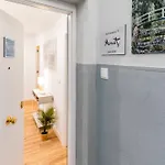 아파트 Monet, Con Terraza, Cuna Y Trona *